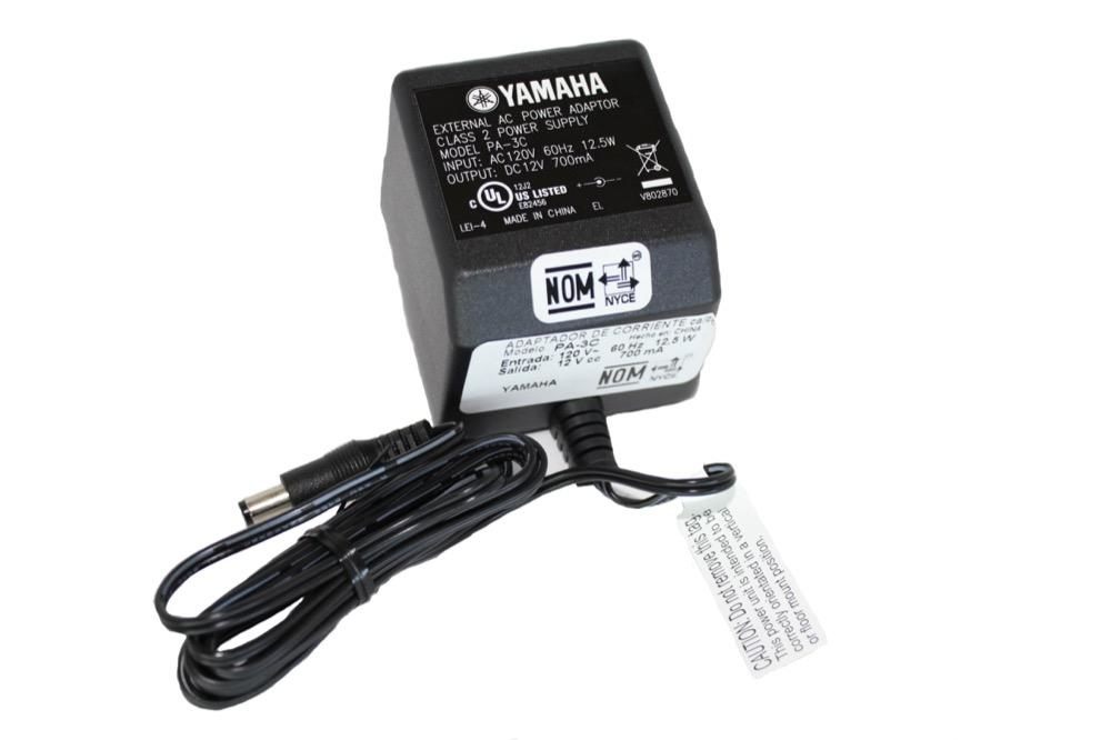 Adaptador para Teclado Yamaha PA-3C